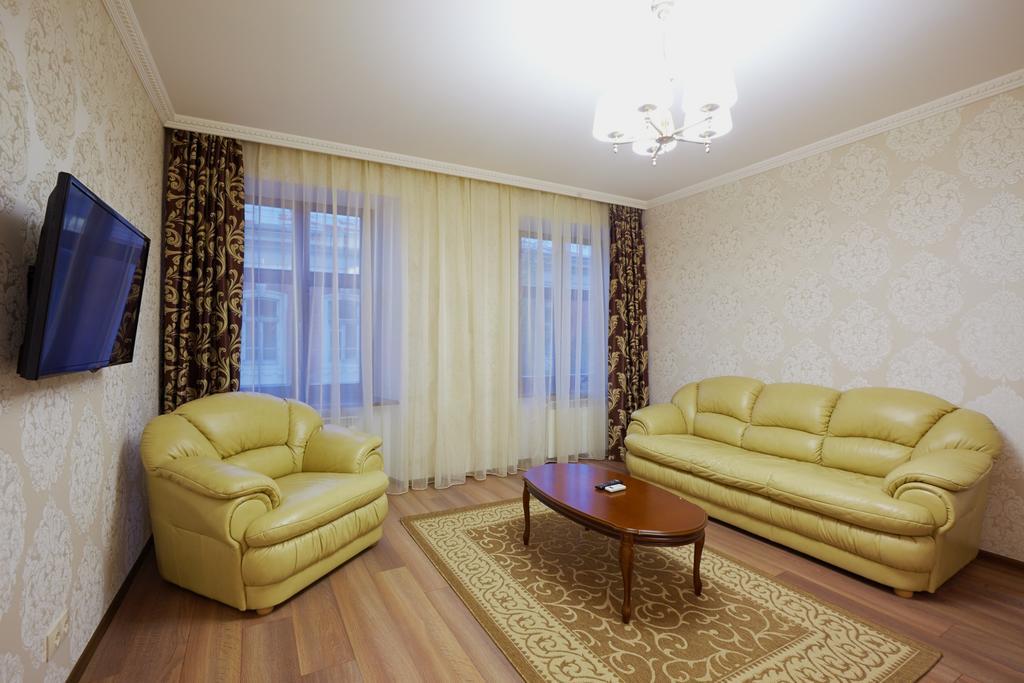 Asao-Apartments Walking Center Zone Lviv Quarto foto